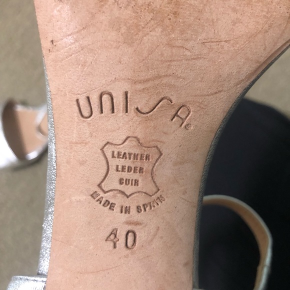 Unisa Leather Silver Kitten Heels - Picture 7 of 7